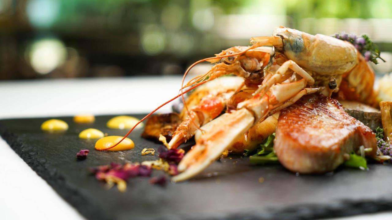 Amare Ristorante Locanda Чертоза-ди-Павия Экстерьер фото